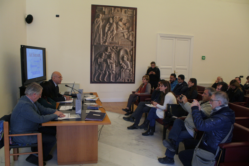 sala-conferenze-palazzo-ruggi-sede-della-soprintendenza-di-salerno